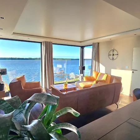 Luxusowy Montenegro Nowecin